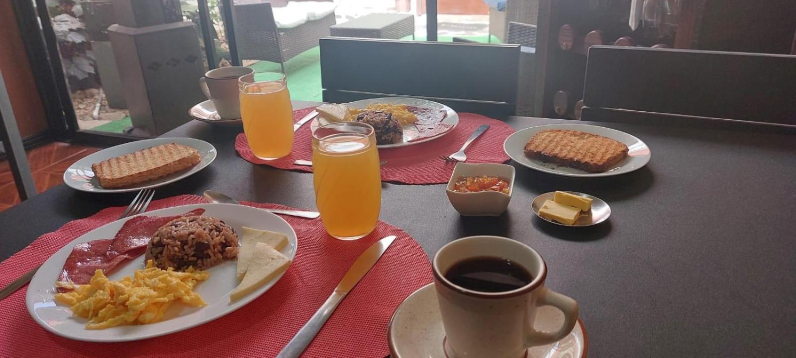 Hotel Las Ardillas Monteverde Εξωτερικό φωτογραφία